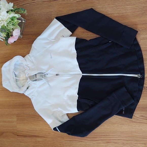Nike Tops - Nike hoodie. Size M.